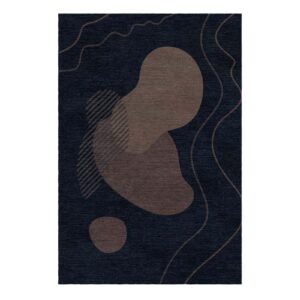 Tapis touffeté moderne avec des formes organiques brunes sur un fond noir profond. Le design abstrait présente des formes incurvées rappelant des haricots.